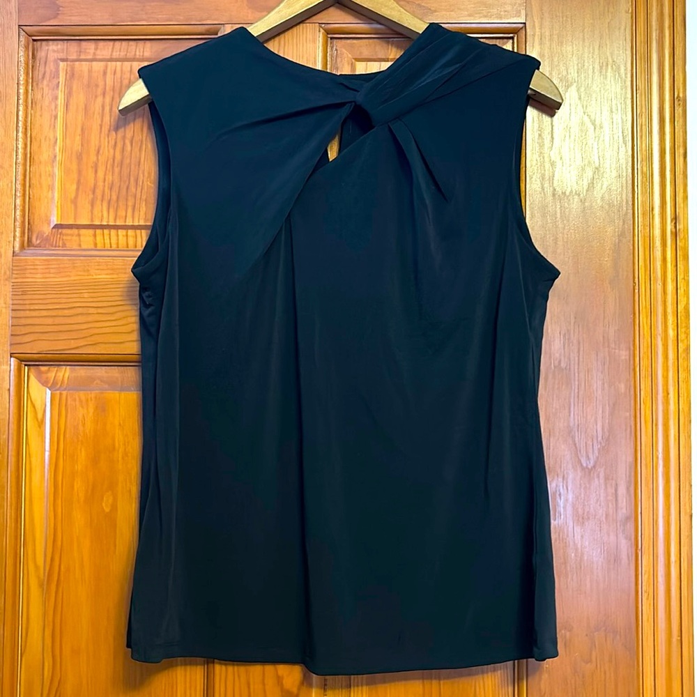 Liz Claiborne black top